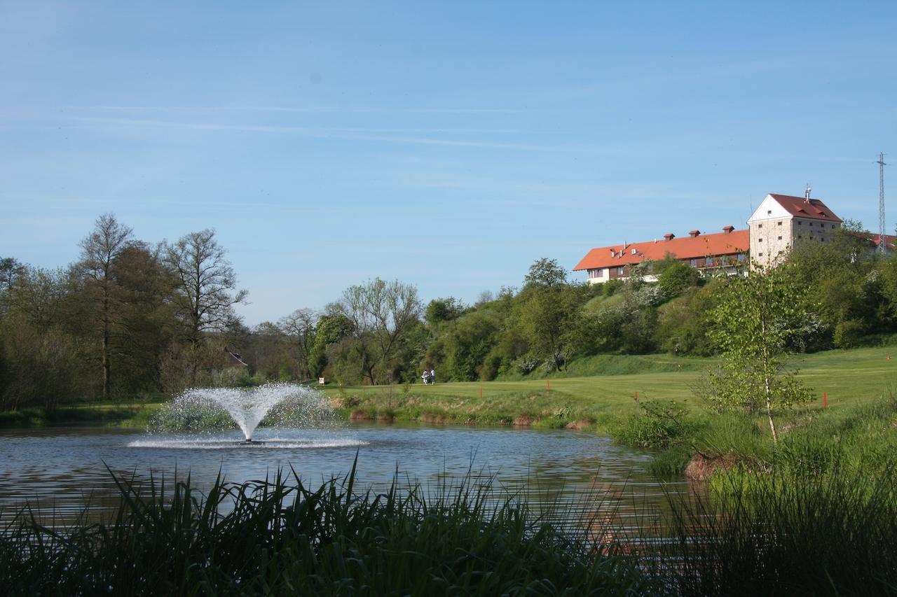 Greensgate Hotel Dysina Exteriör bild